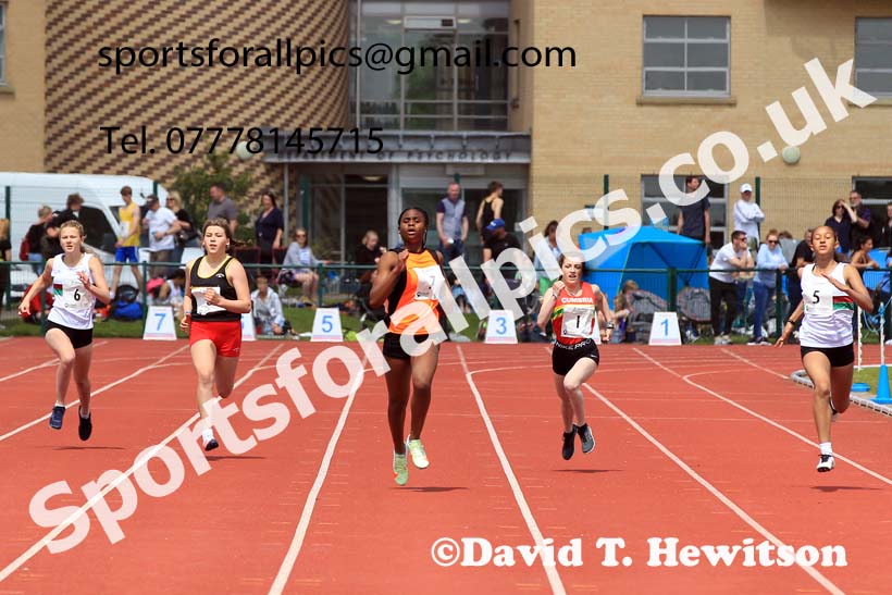 Girls Under-15s 200 metres, 2022 Northern Inter Counties U17s and U15s Track and Field, York, Thursday, June 2nd. Photo: David T. Hewitson/Sports for All Pics